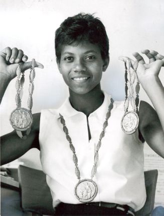 Tigerbelles Wilma Rudolph with medals